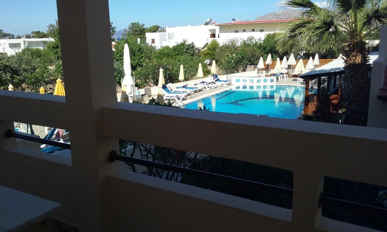 Summer Memories Aparthotel Pefki Kültér fotó